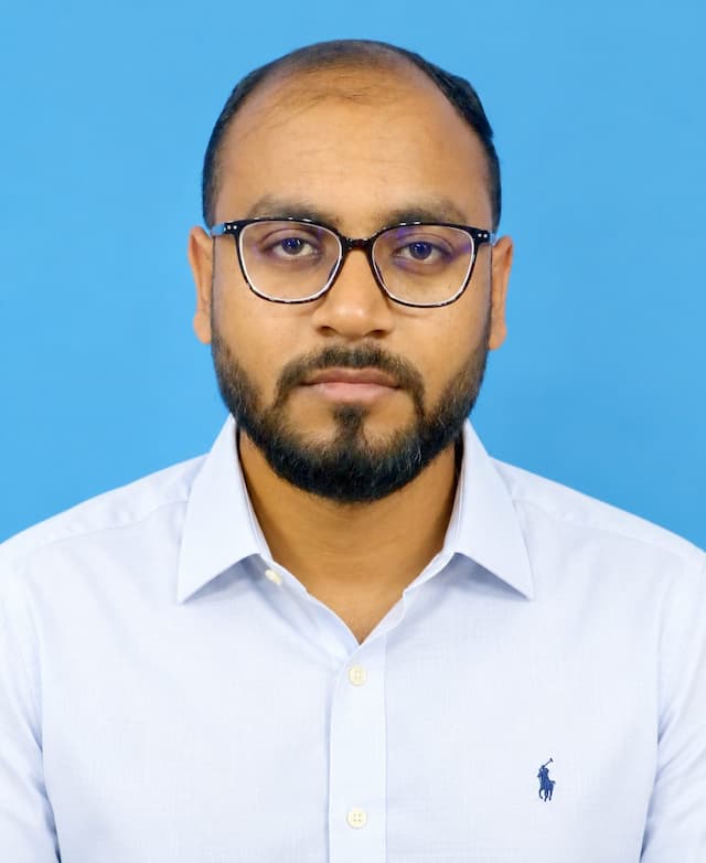 A tutor who teaches with Tutomate